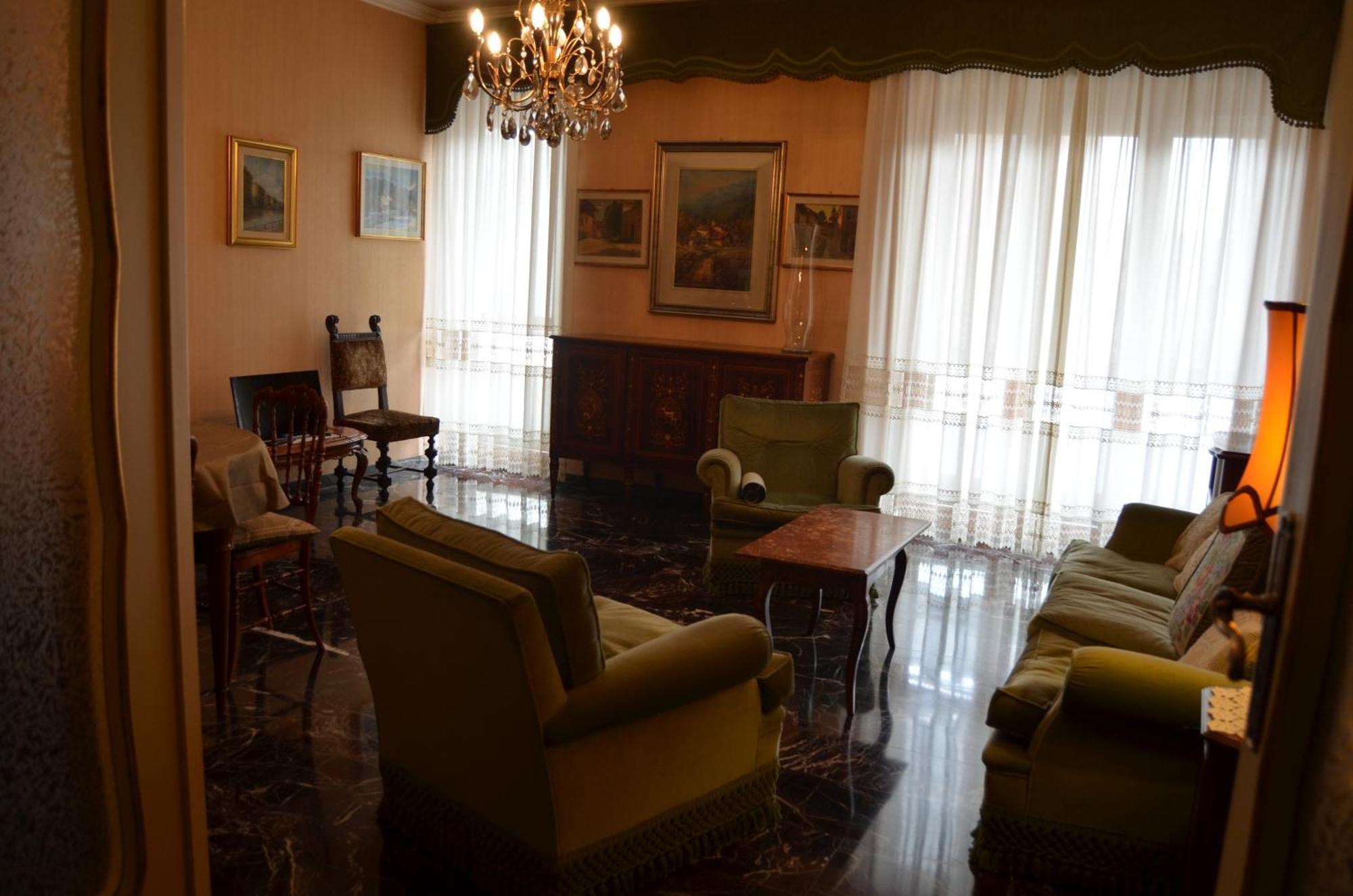 Ferienwohnung Eleganza Vicino Al Centro Di Torino Exterior foto