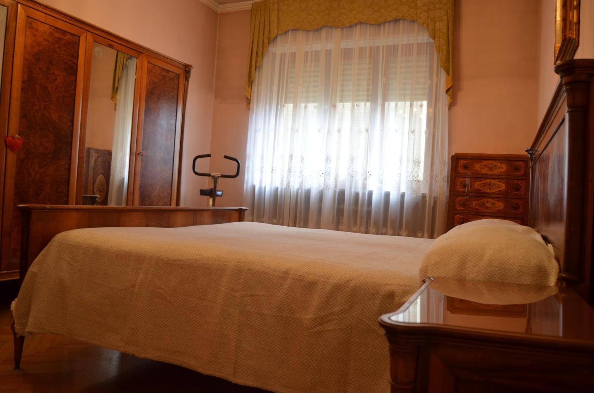 Ferienwohnung Eleganza Vicino Al Centro Di Torino Exterior foto