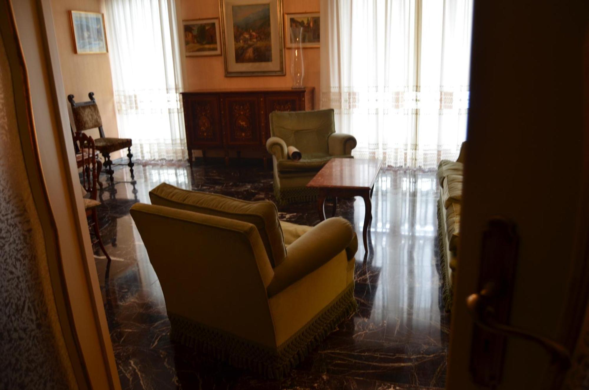 Ferienwohnung Eleganza Vicino Al Centro Di Torino Exterior foto